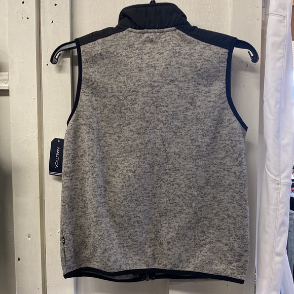 Nautica Vest Boys NWT Size Medium (10-12) - Picture 2 of 7
